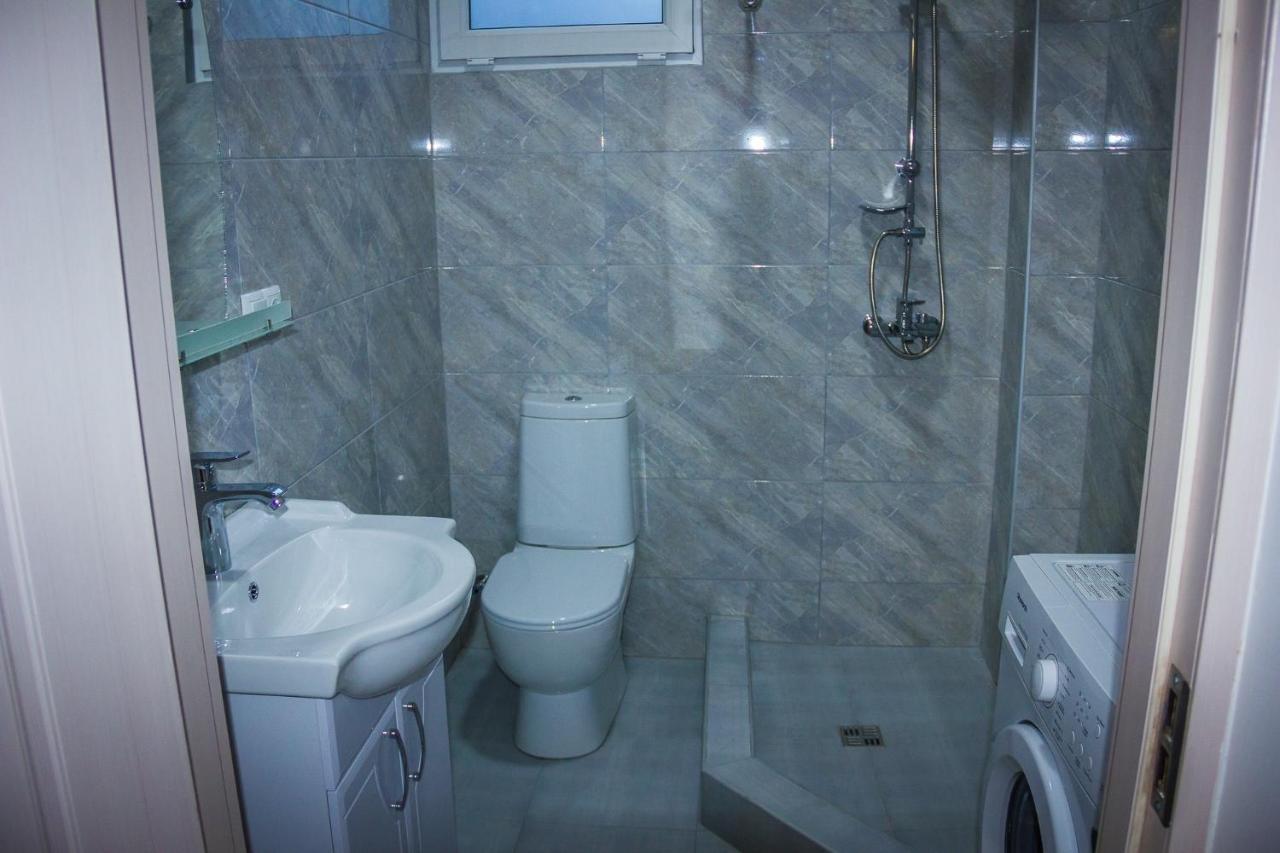 Sunny Apartments Tbilisi Exterior photo